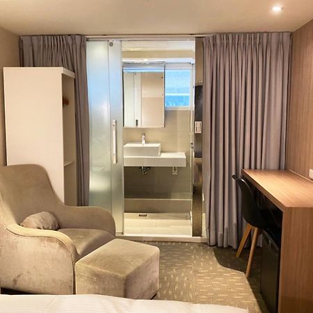 Via Loft Hotel Taipei Exterior photo