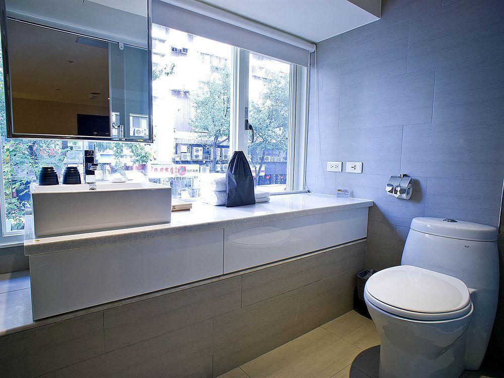 Via Loft Hotel Taipei Exterior photo