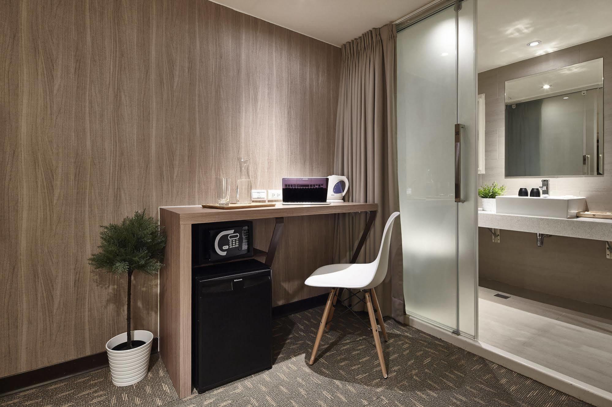 Via Loft Hotel Taipei Exterior photo